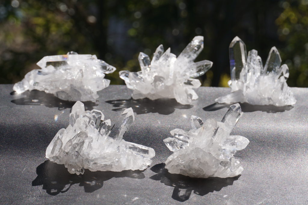 石とのくらし応援企画 vol.6 ブラジル トマスゴンサガ産 水晶クラスター