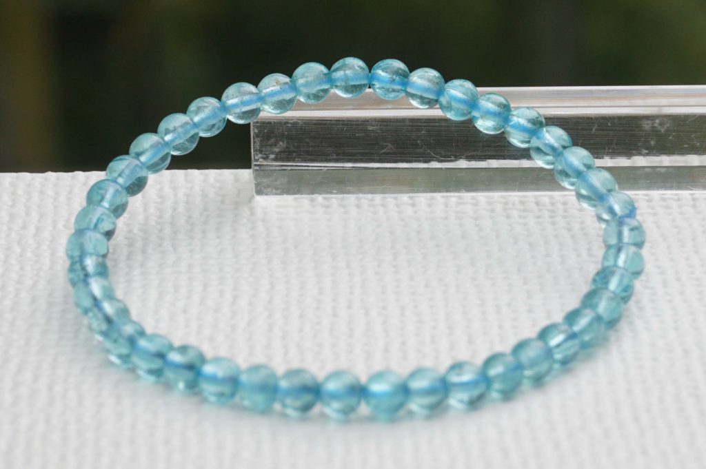 blue-apatite-bracelet03