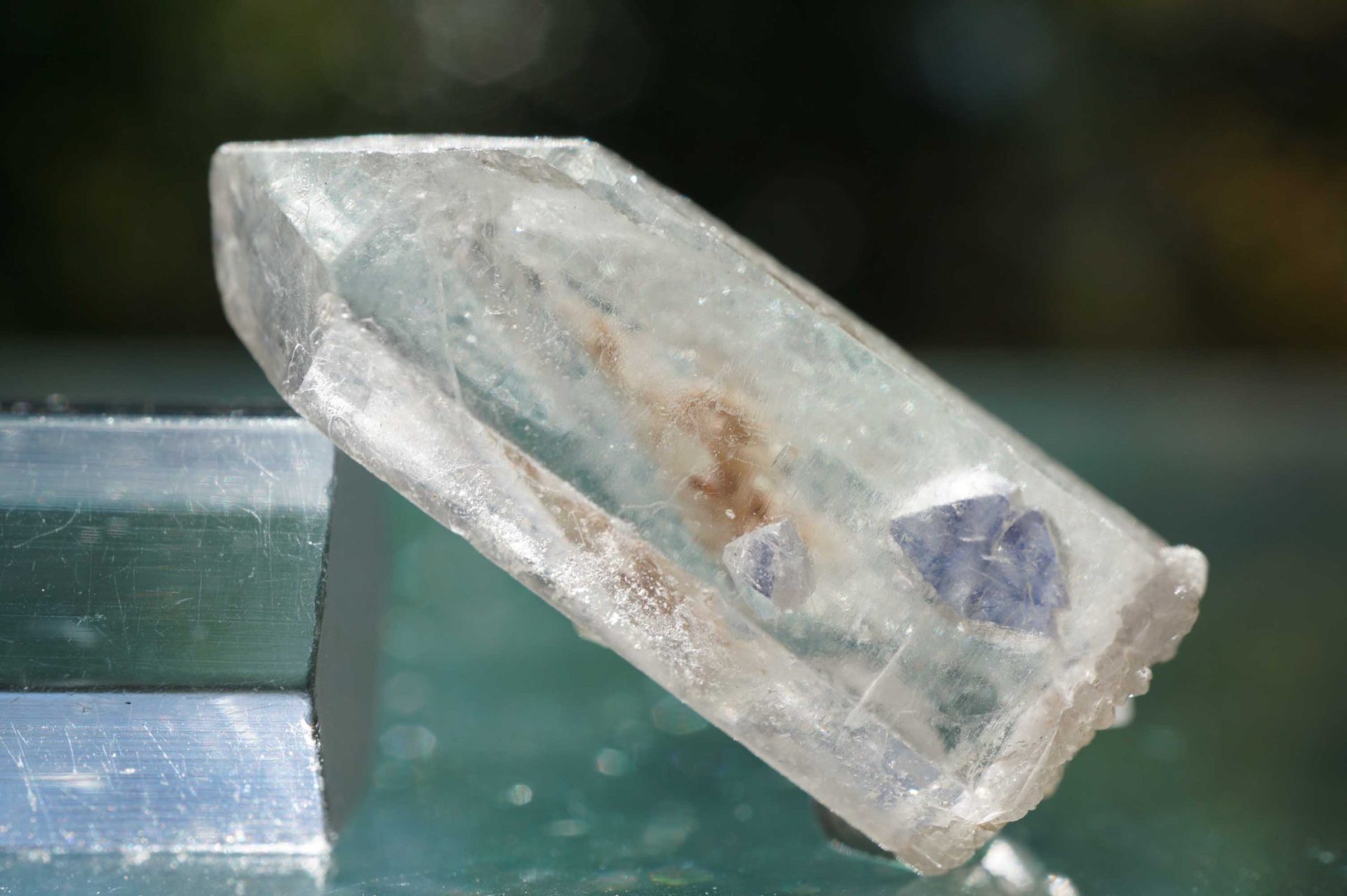 fluorite-in-quartz04