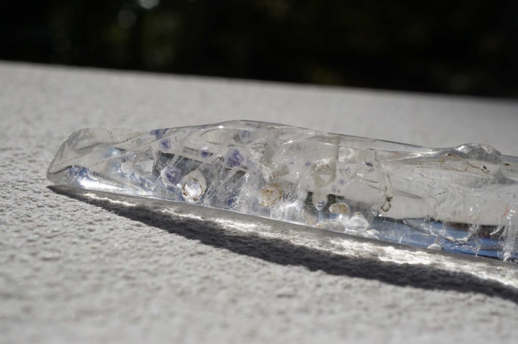 fluorite-in-quartz05
