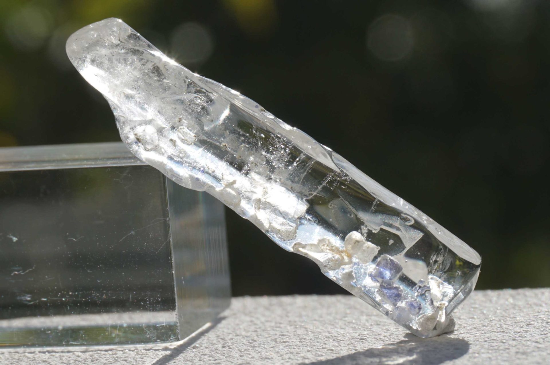 fluorite-in-quartz06