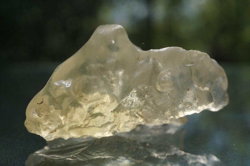 リビアングラス リビアングラス原石 インパクトガラス リアファル 01-05