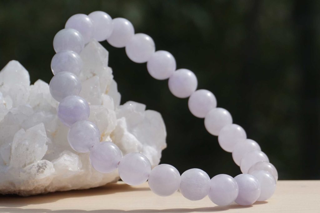 lavender-jade-bracelet-04