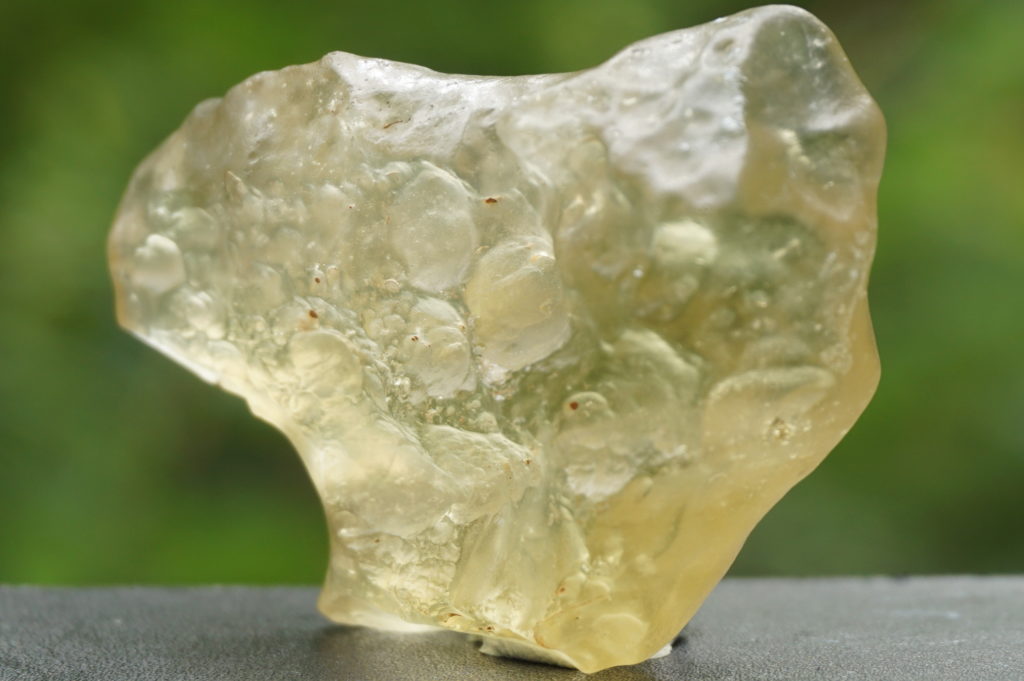 リビアングラス原石 インパクトガラス テクタイト 02-35