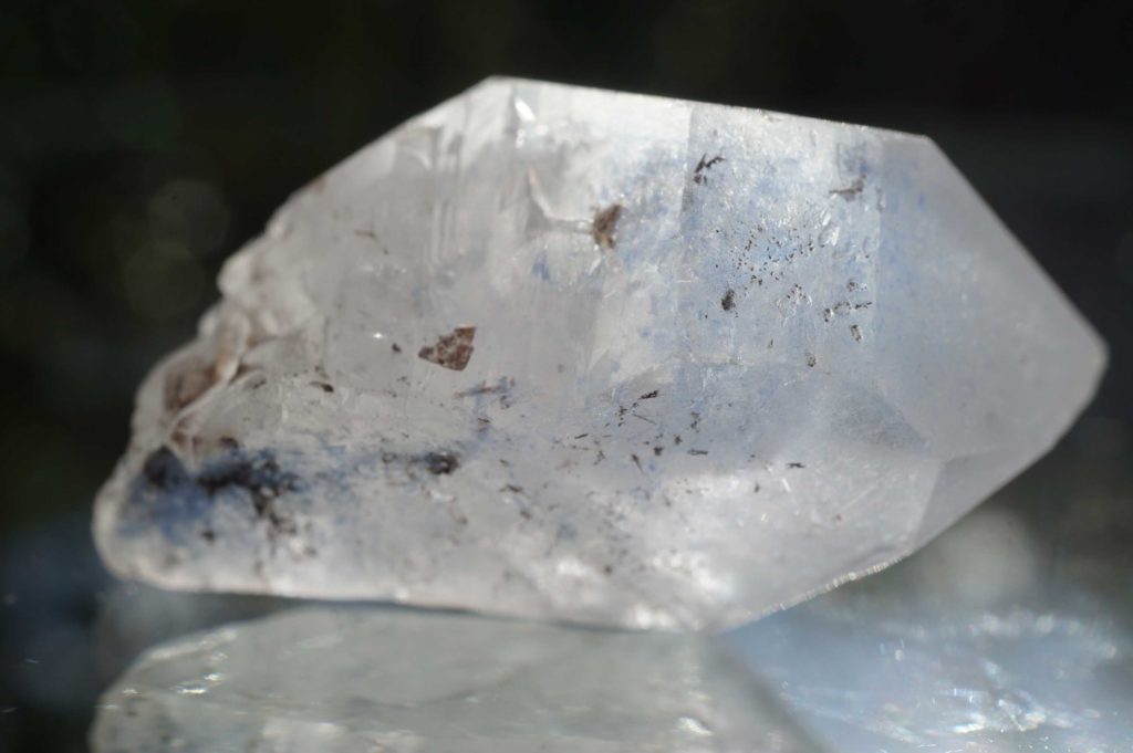 dumortierite-in-quartz19
