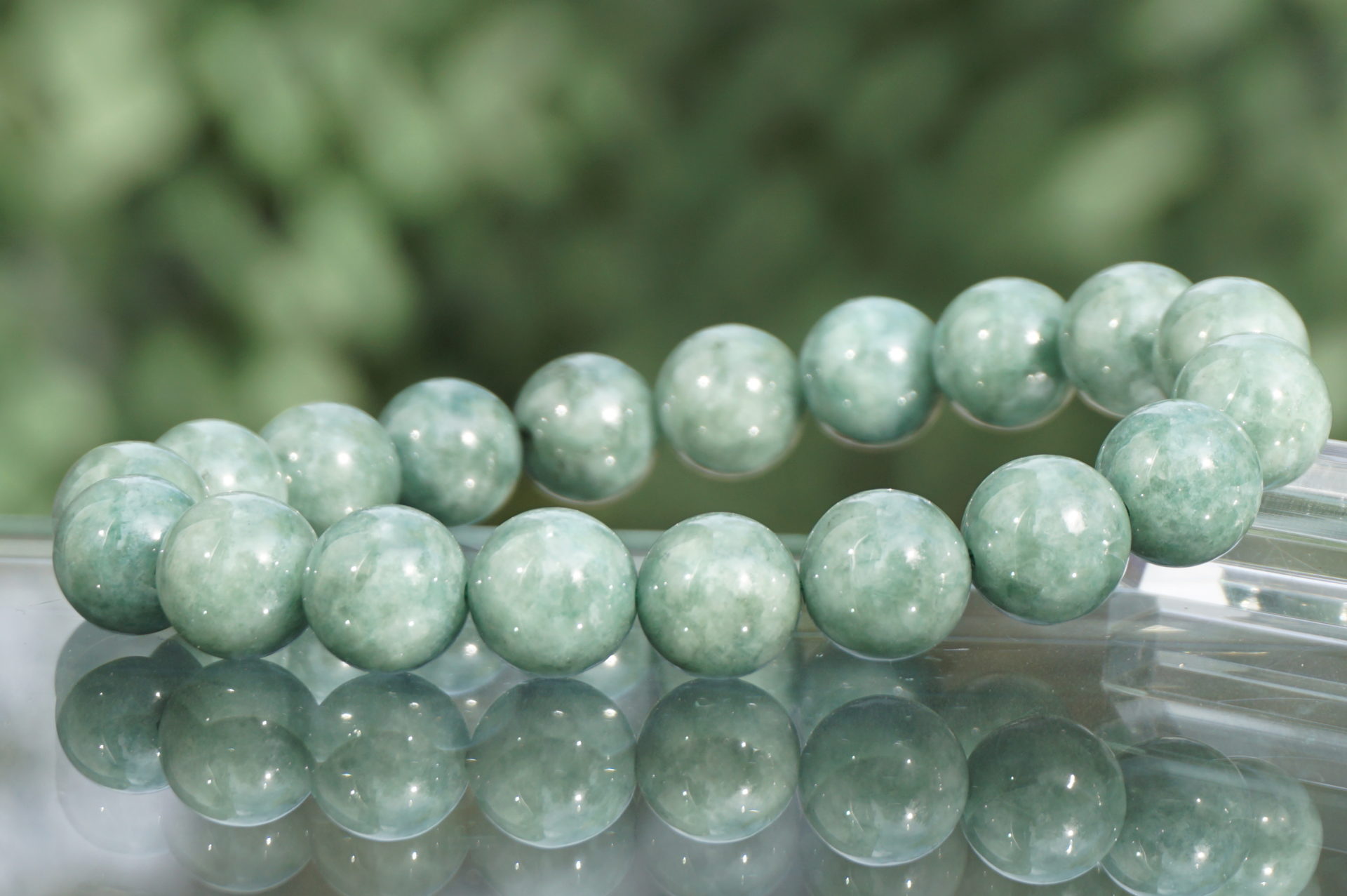 i-green-jade-bracelet01