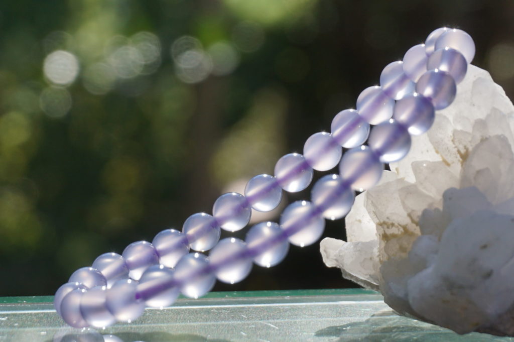 i-purple-chalcedony-bracelet02