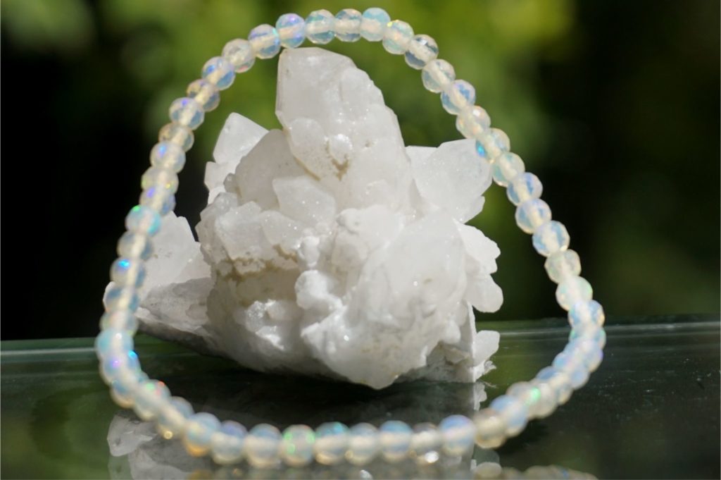 precious-opal-bracelet02