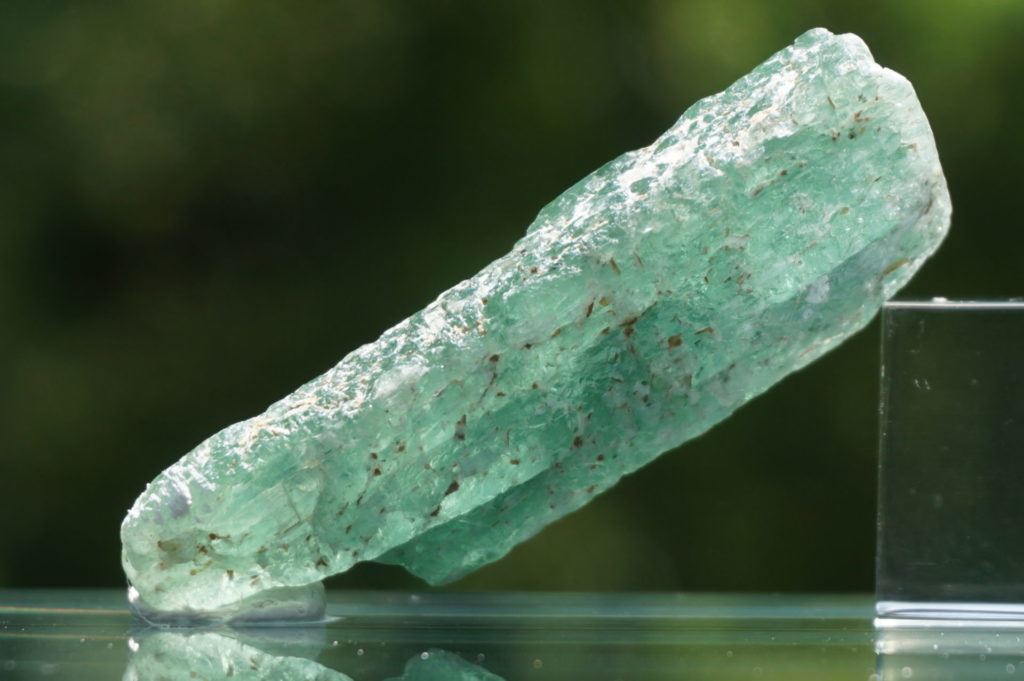 tanzania-green-kyanite01