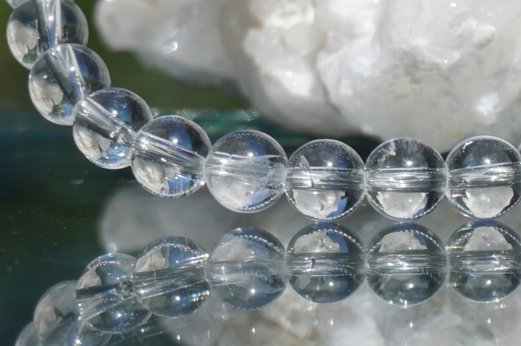 p-iris-quartz-bracelet01