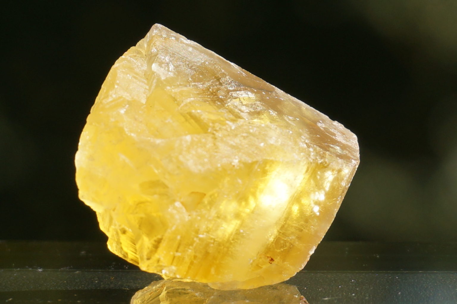 morocco-yellow-fluorite01