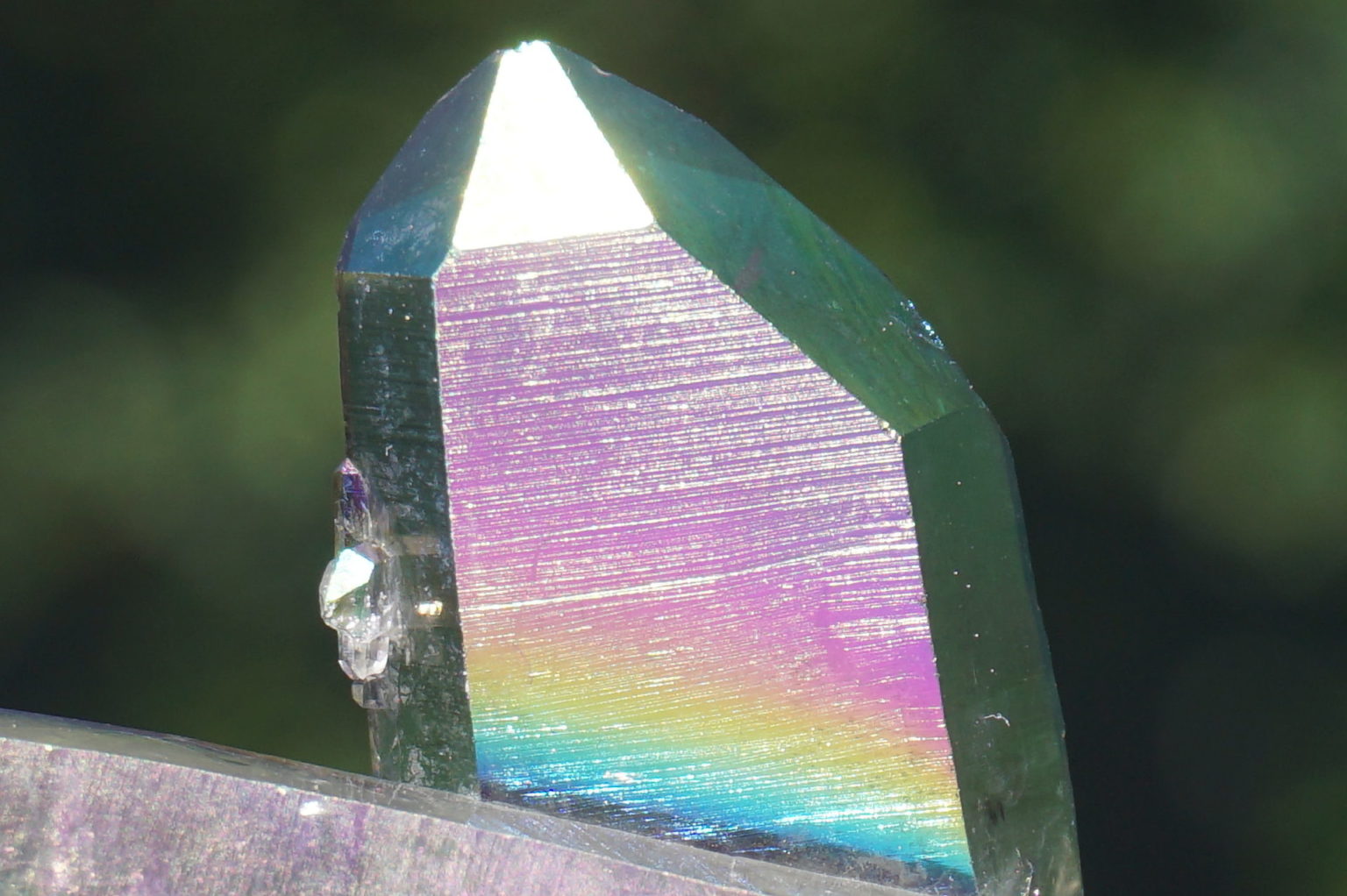 titanium-aura-quartz02