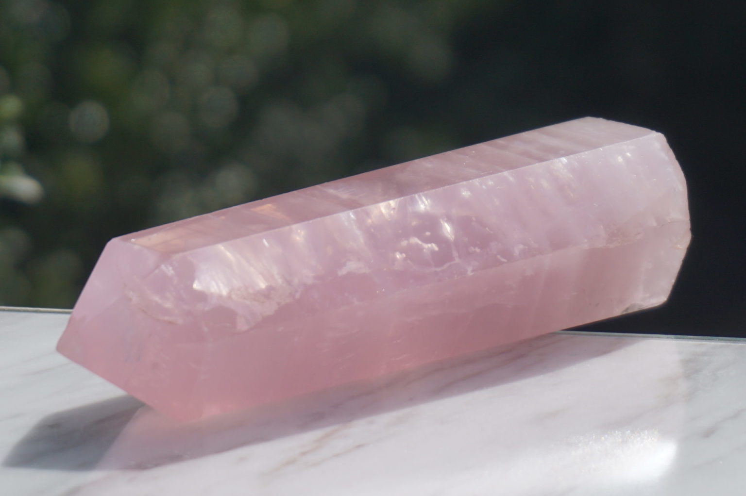 madagascar-rosequartz-point09