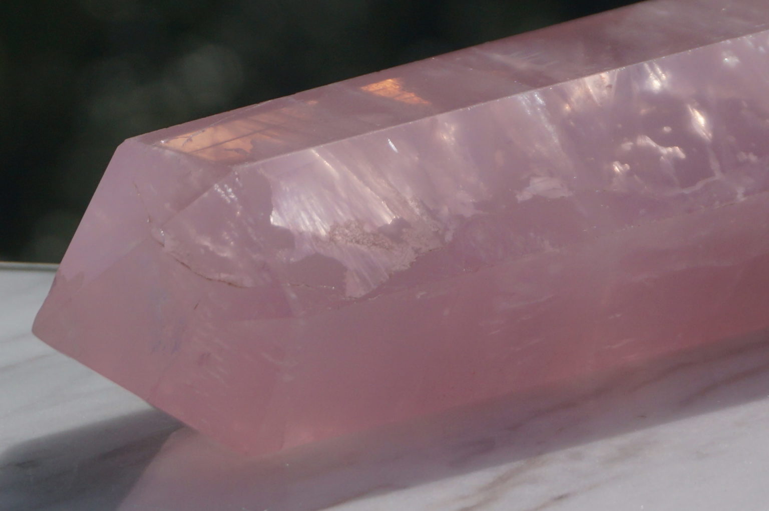 madagascar-rosequartz-point09