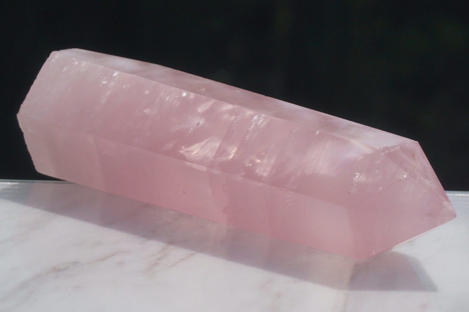 madagascar-rosequartz-point09