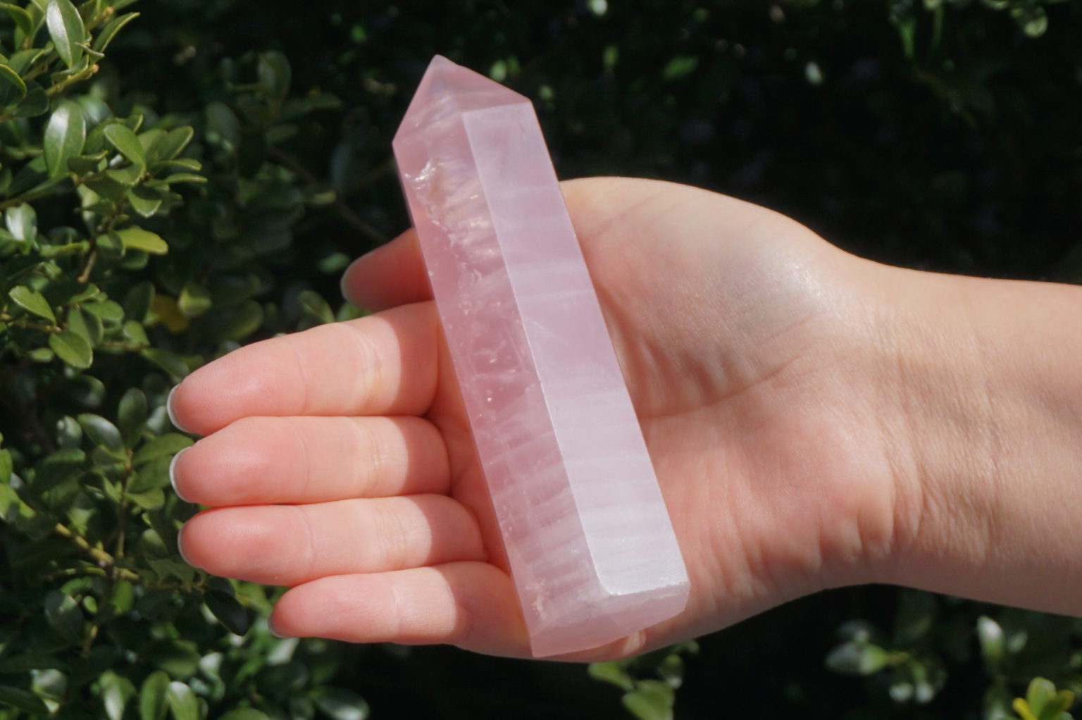 madagascar-rosequartz-point09