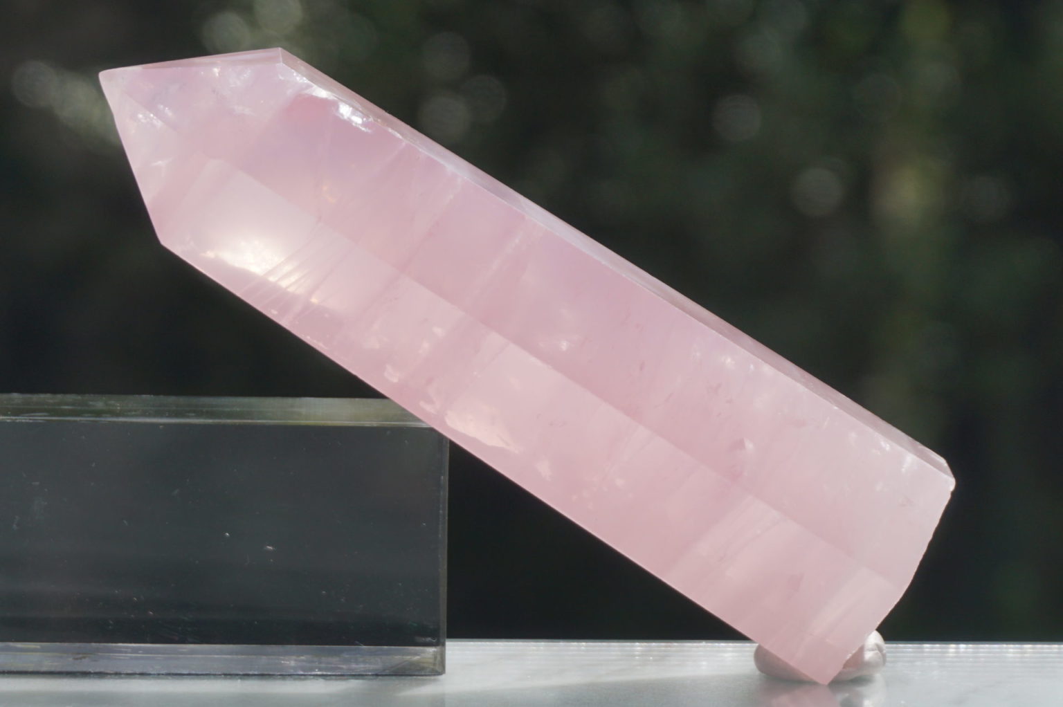 madagascar-rosequartz-point09