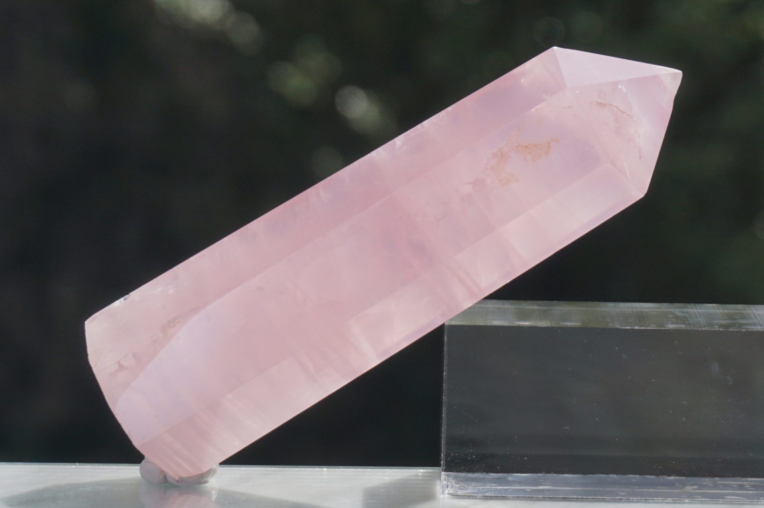 madagascar-rosequartz-point09