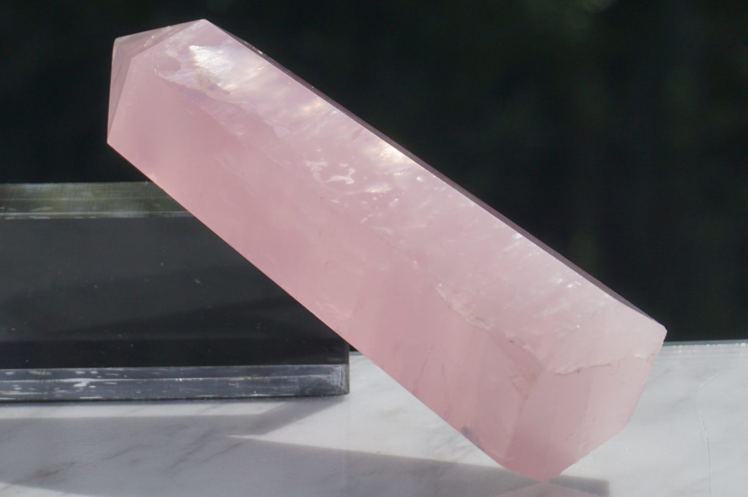 madagascar-rosequartz-point09