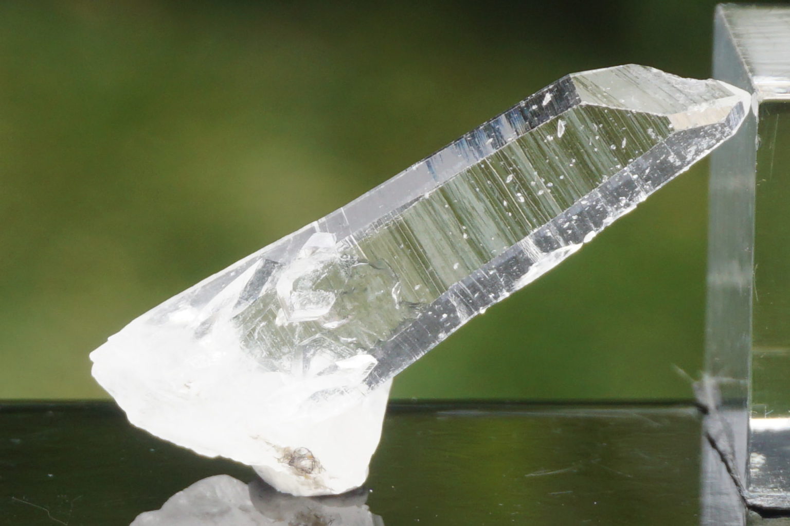 miyazaki-mera-quartz35