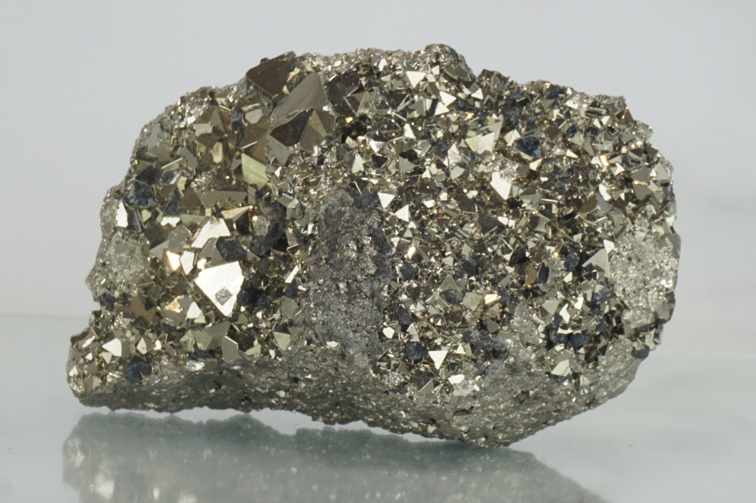 peru-pyrite-natural-top01