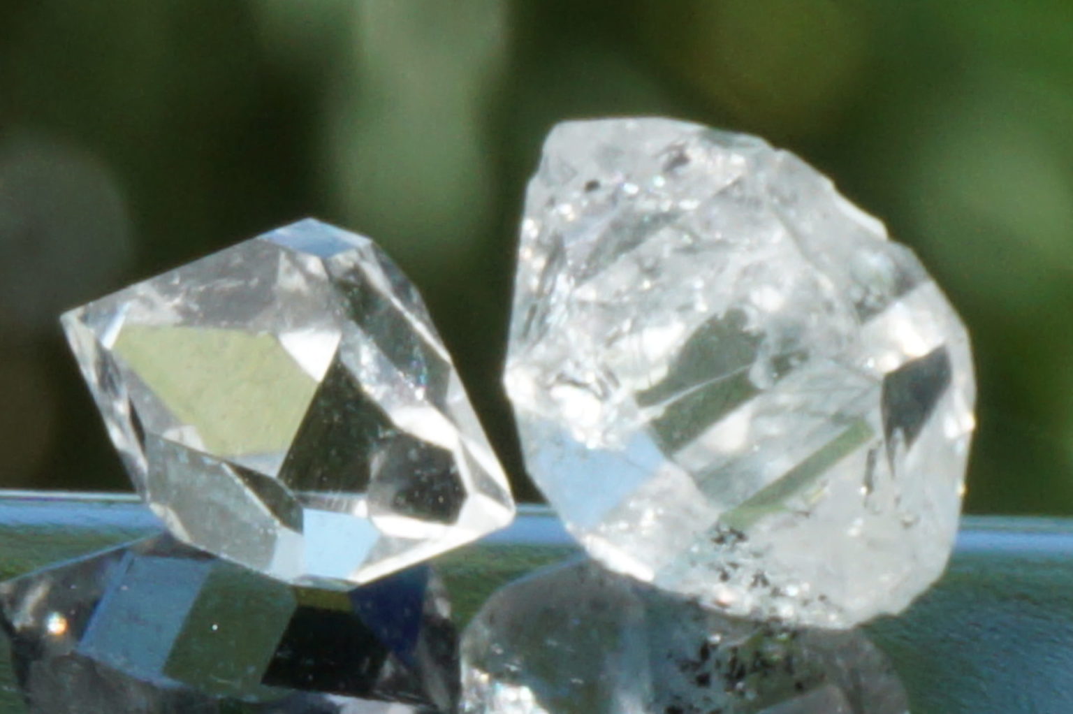 a-herkimer-diamond-bottle02