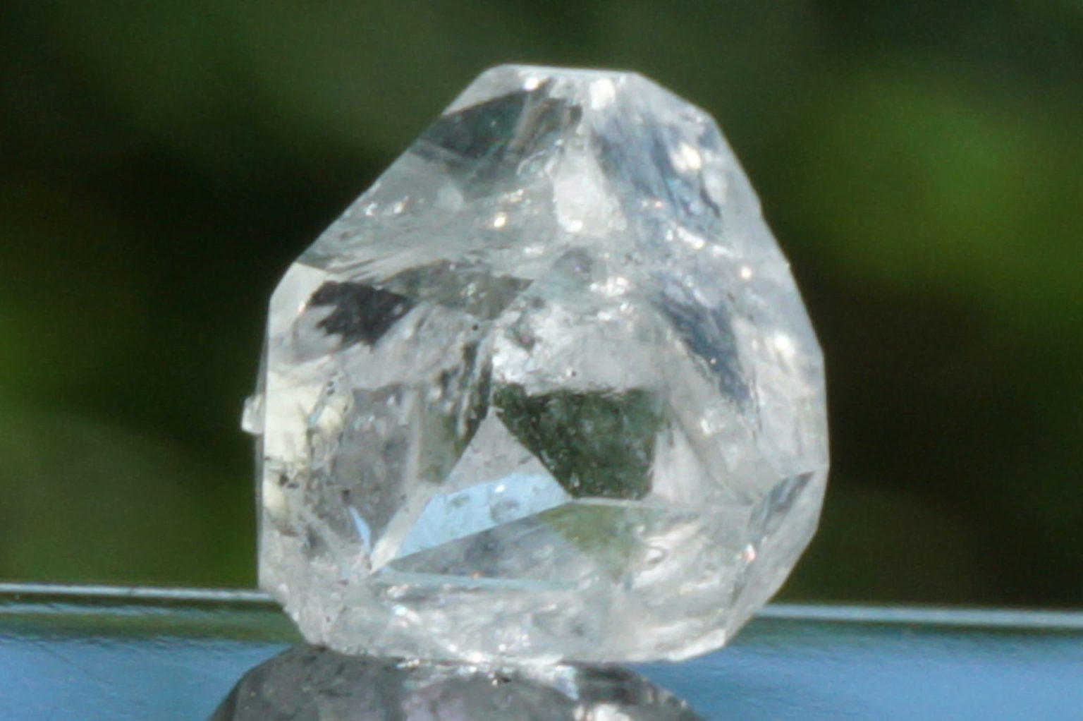 a-herkimer-diamond-bottle02
