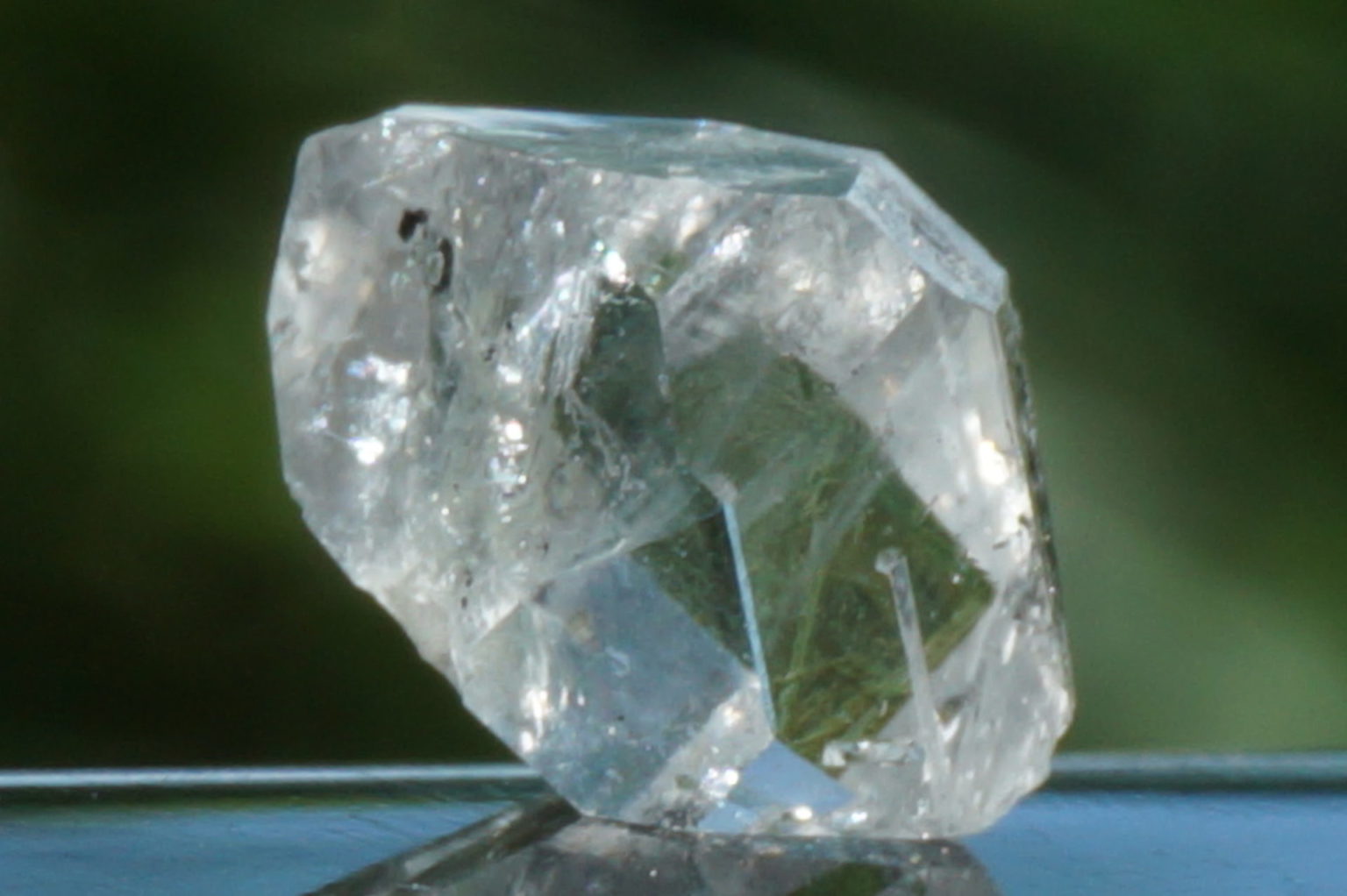 a-herkimer-diamond-bottle02