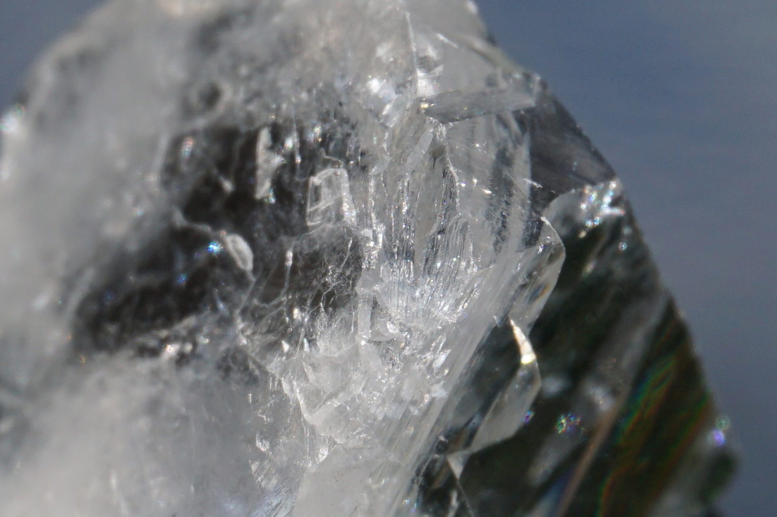 clear-apophyllite-top-point04