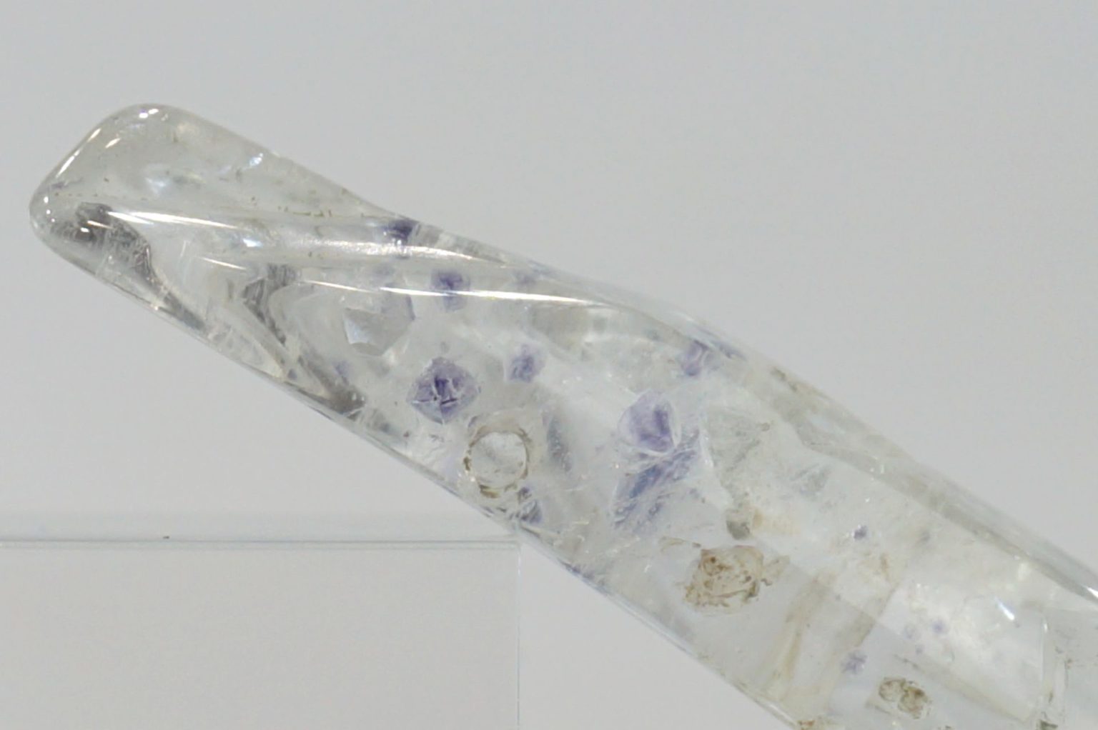 fluorite-in-quartz05