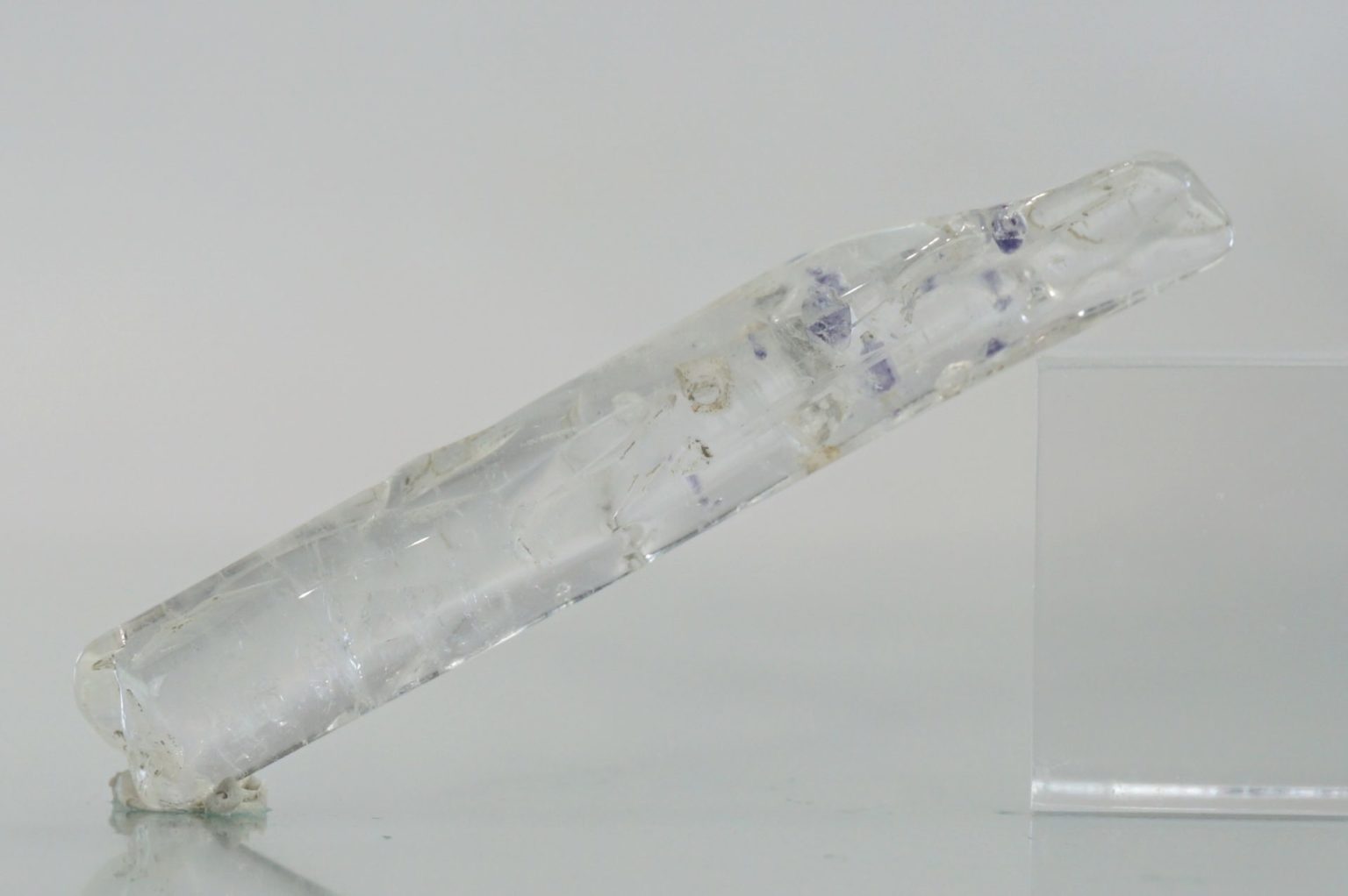 fluorite-in-quartz05