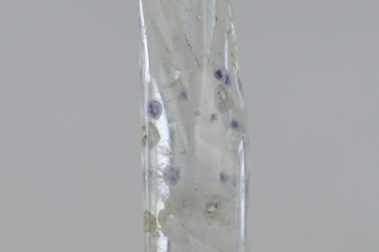 fluorite-in-quartz05