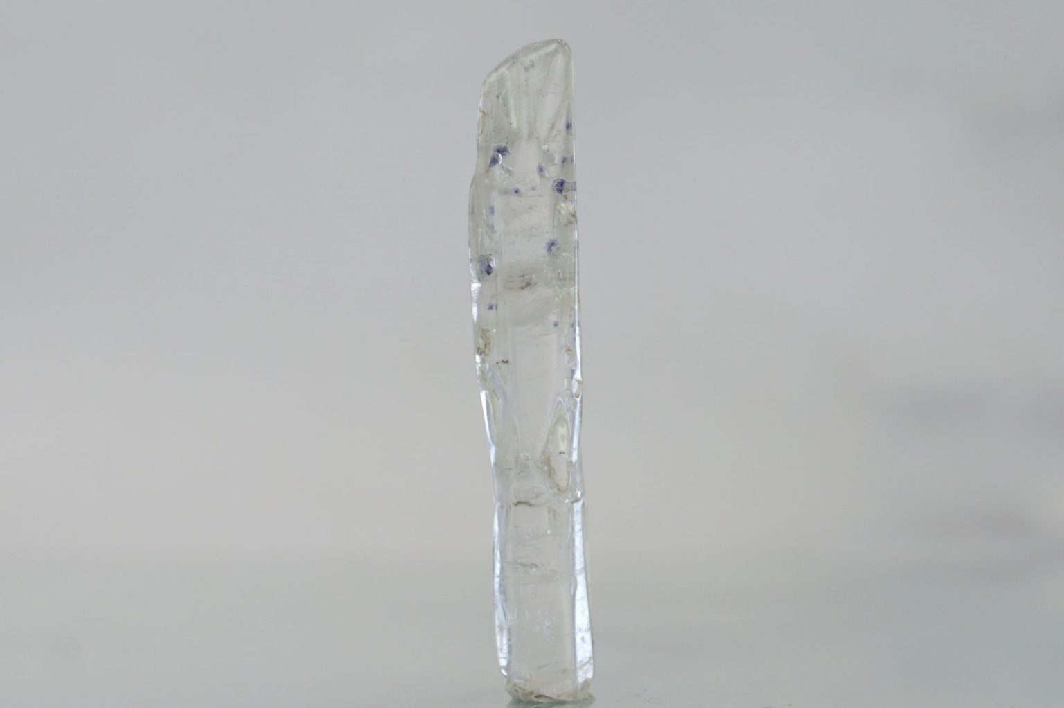 fluorite-in-quartz05