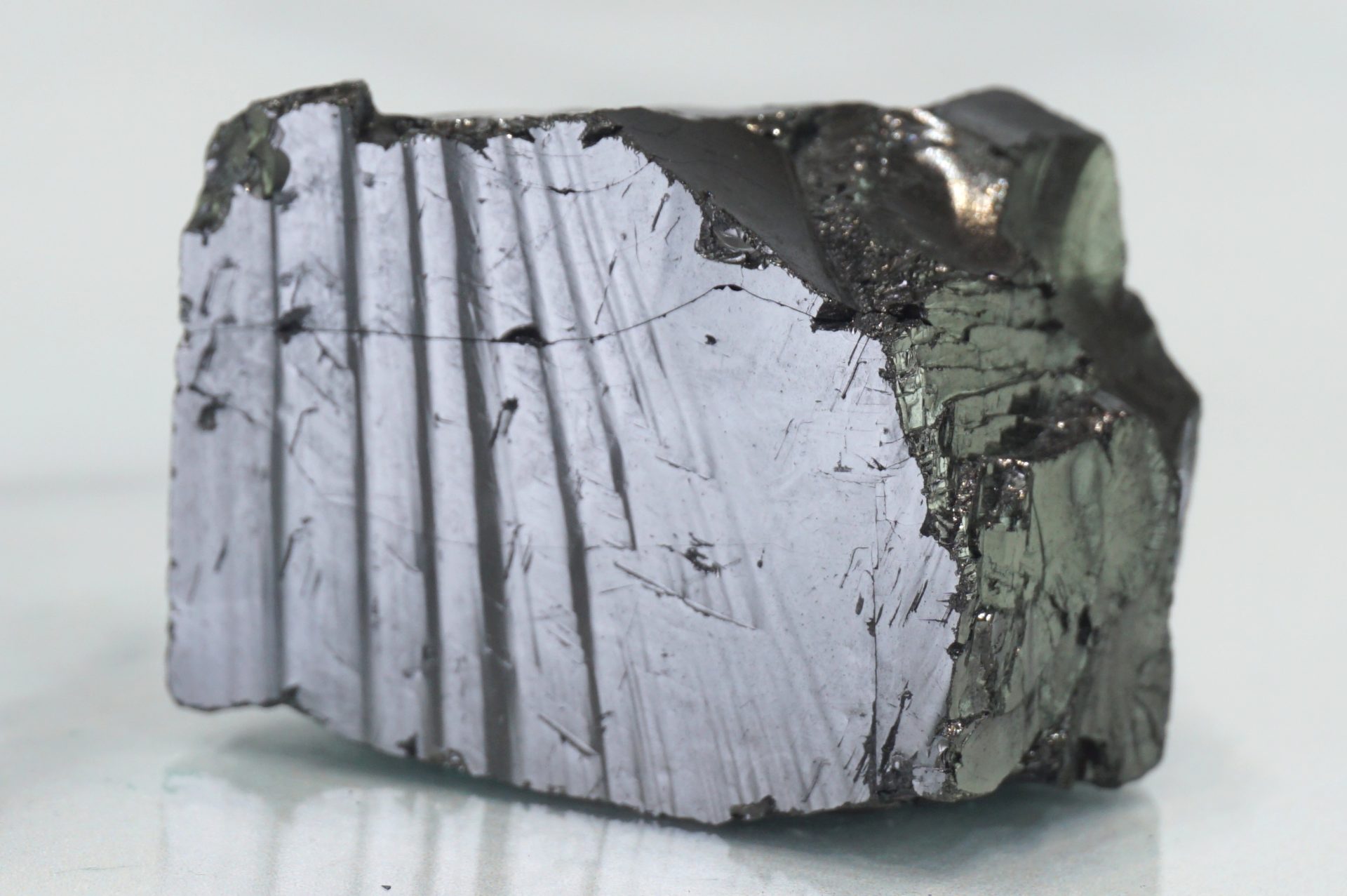 a-columbia-shungite-natural03