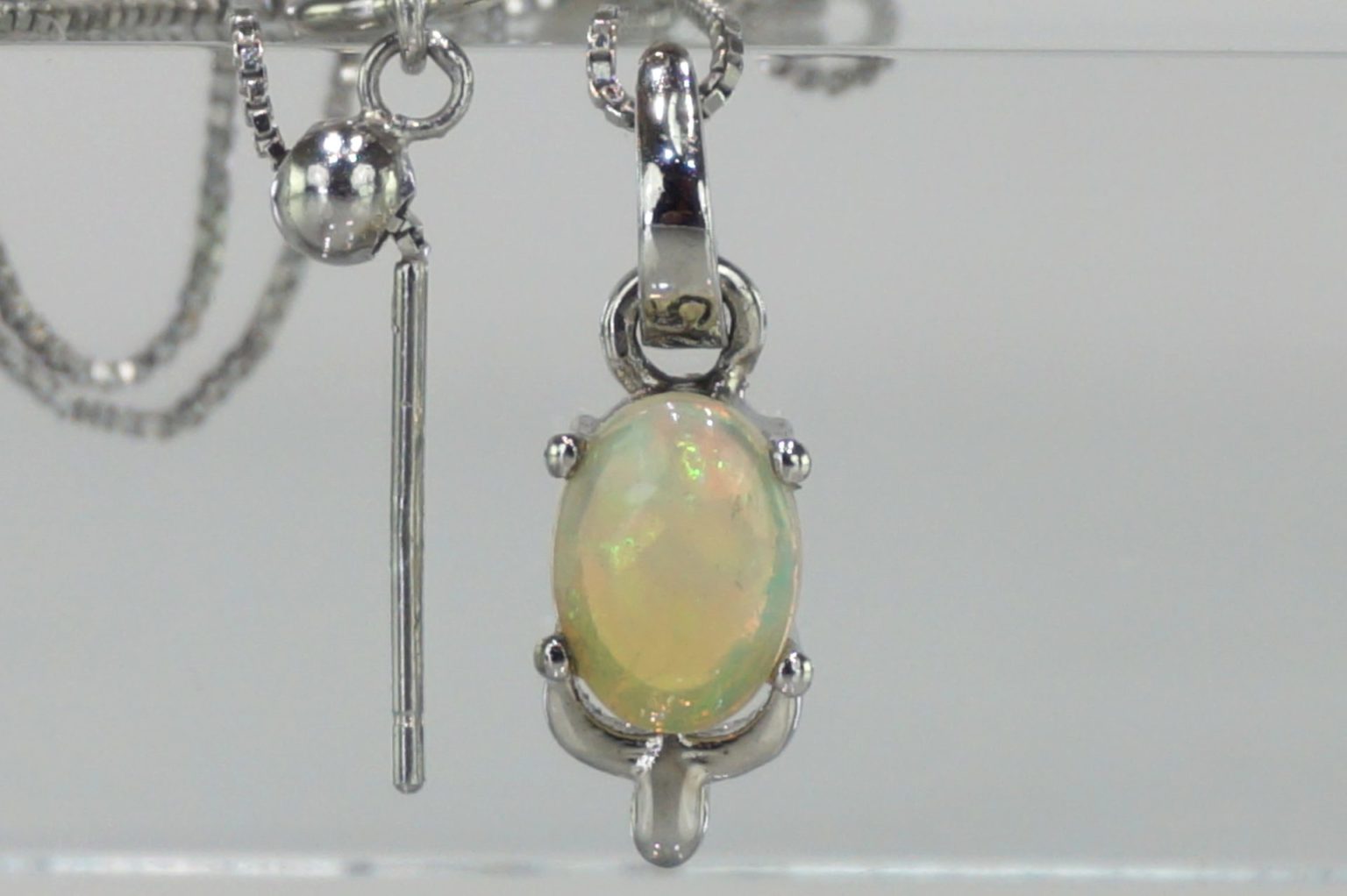 a-precious-opal-pendant01