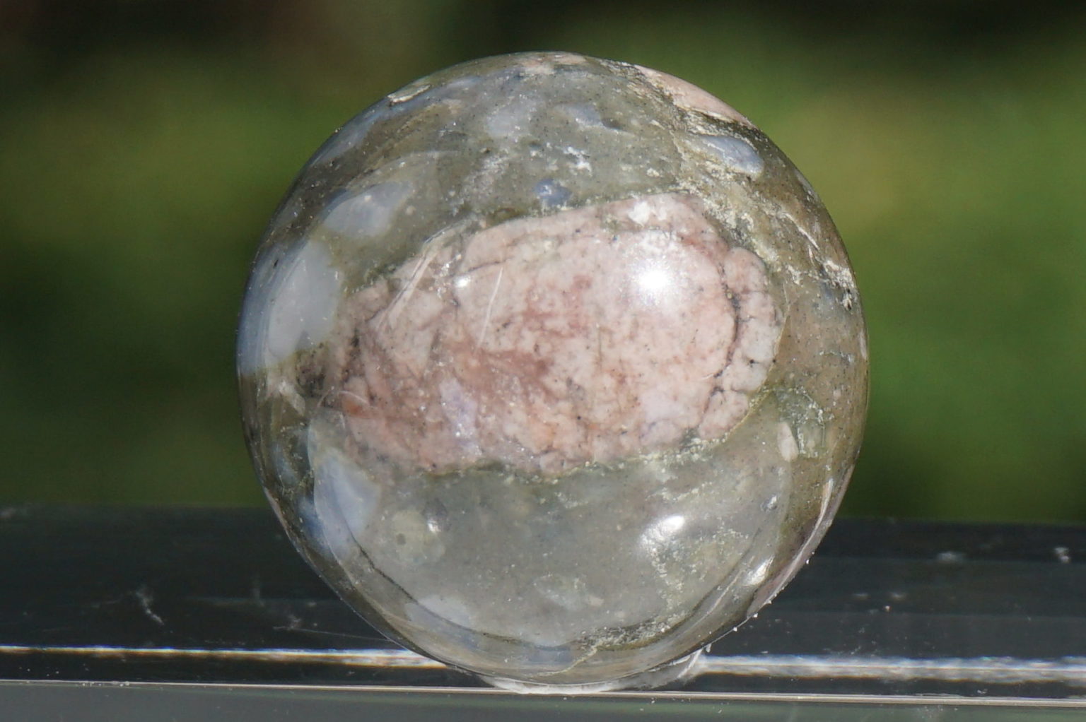 a-que-sera-stone-sphere02