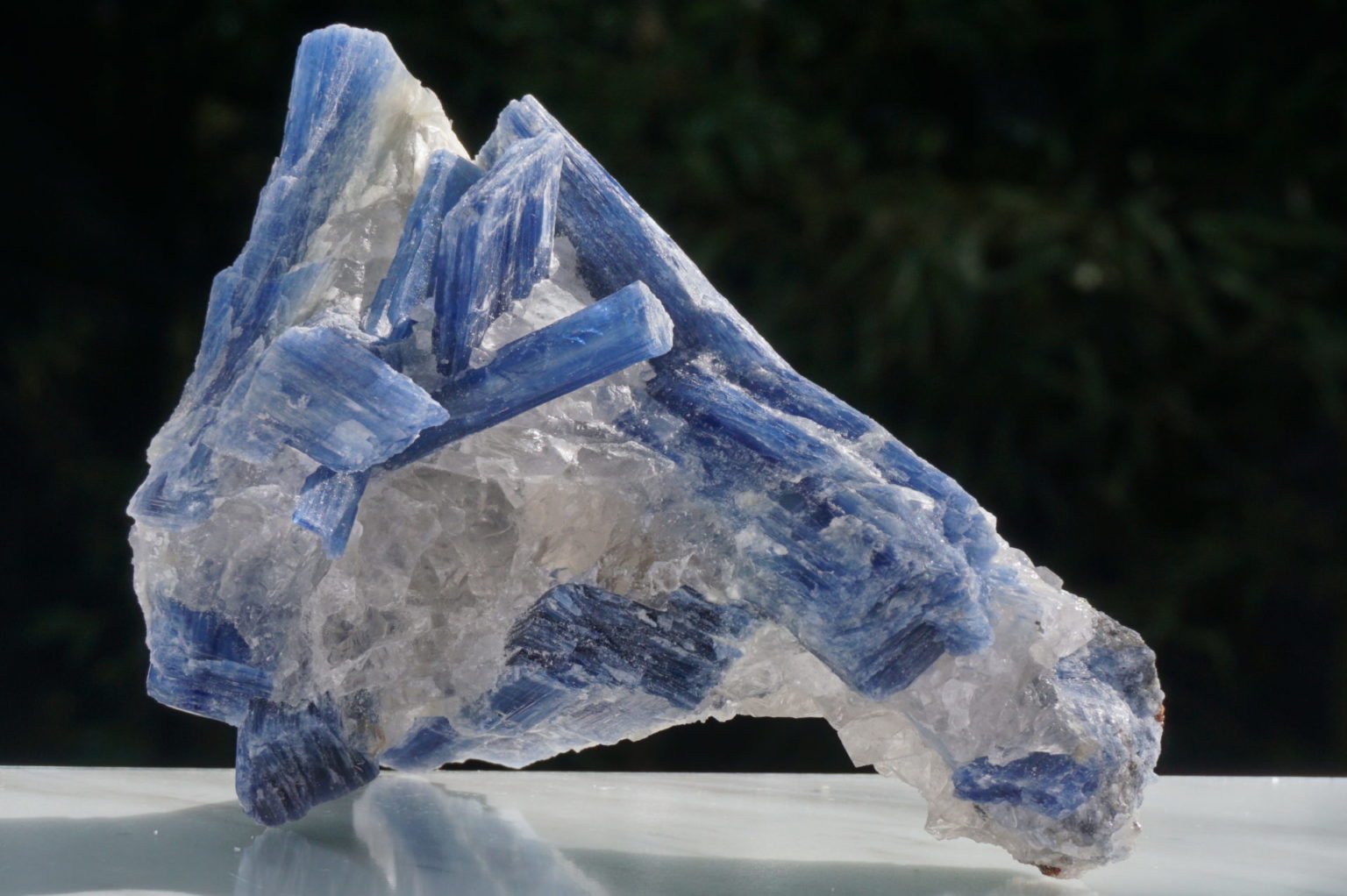 brazil-kyanite-natural01