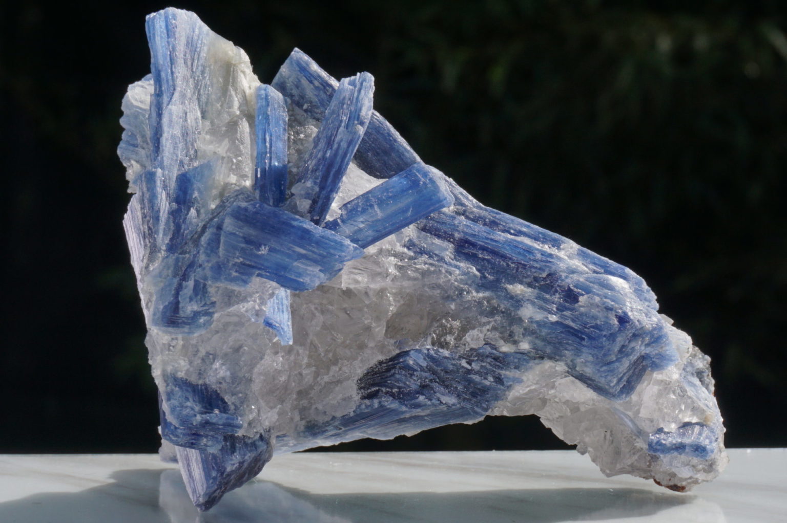brazil-kyanite-natural01