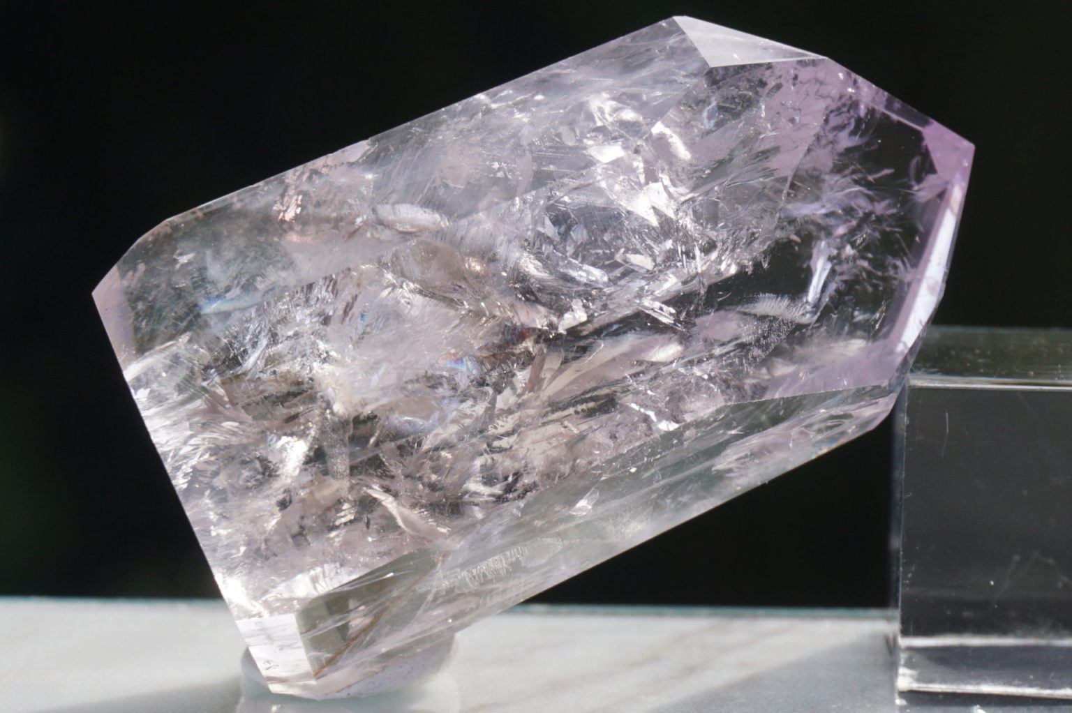 pink-phantom-amethyst-point01