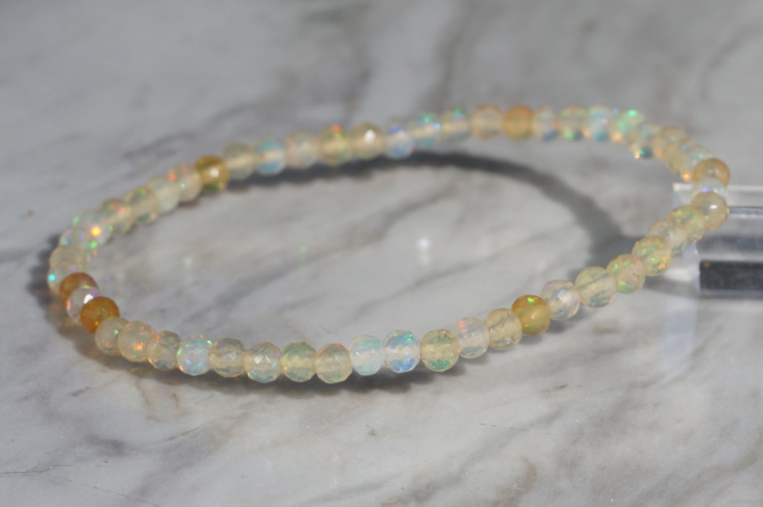 precious-opal-bracelet02