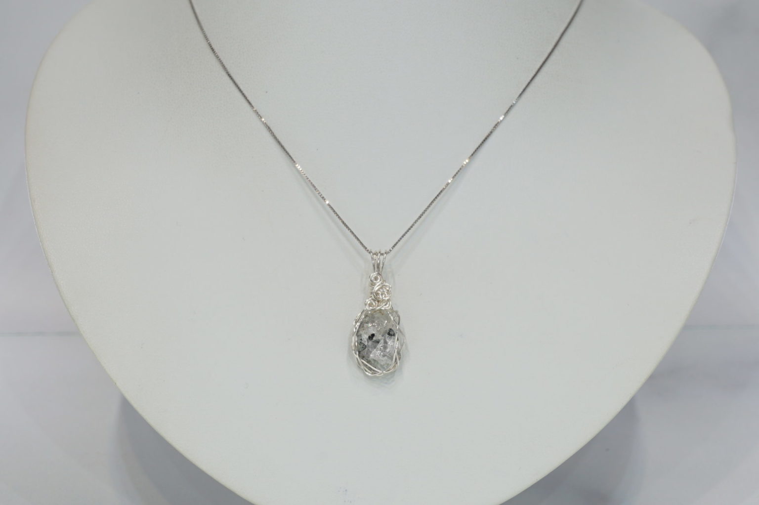 russian-phenakite-wirependant18