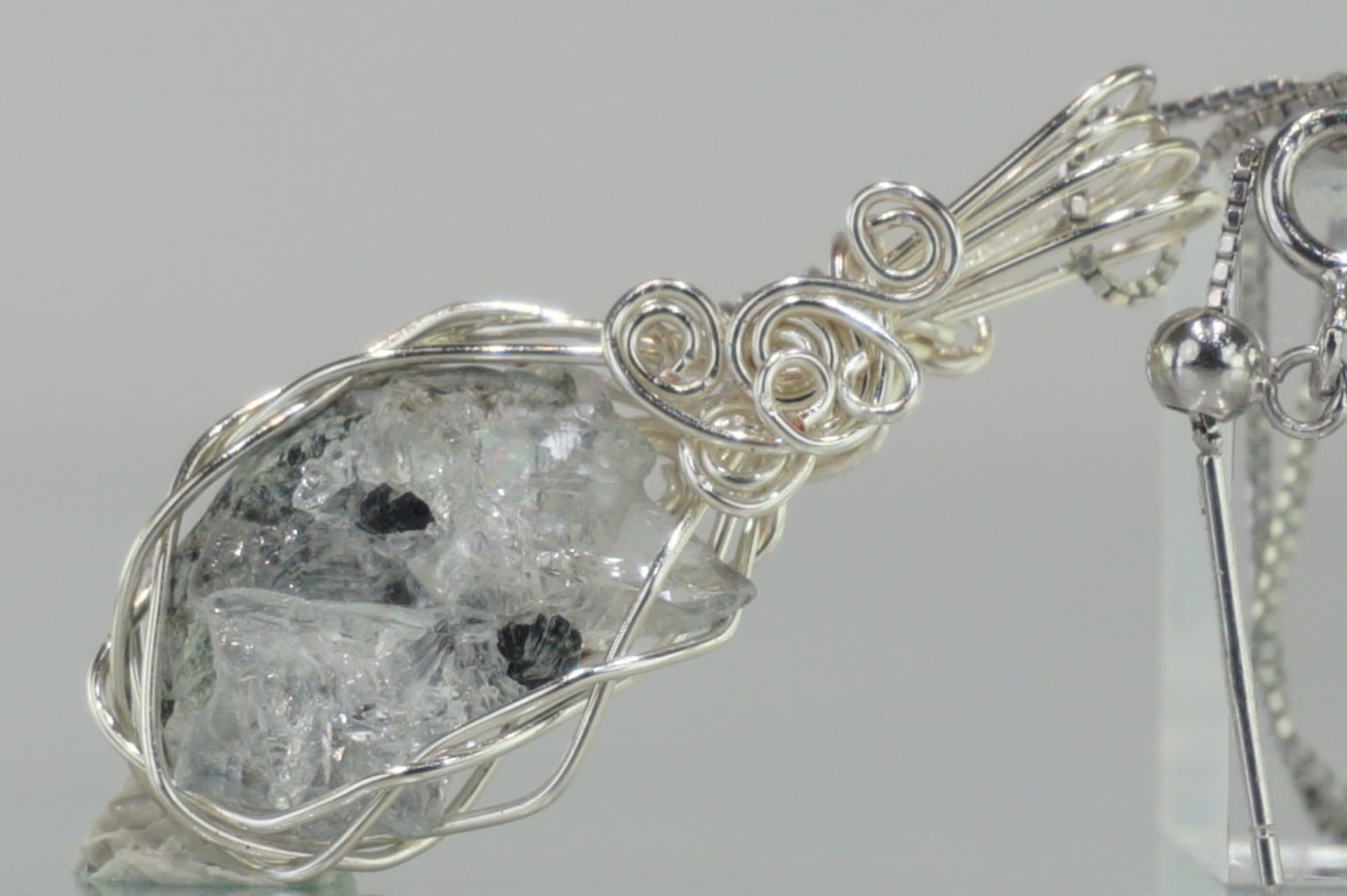 russian-phenakite-wirependant18