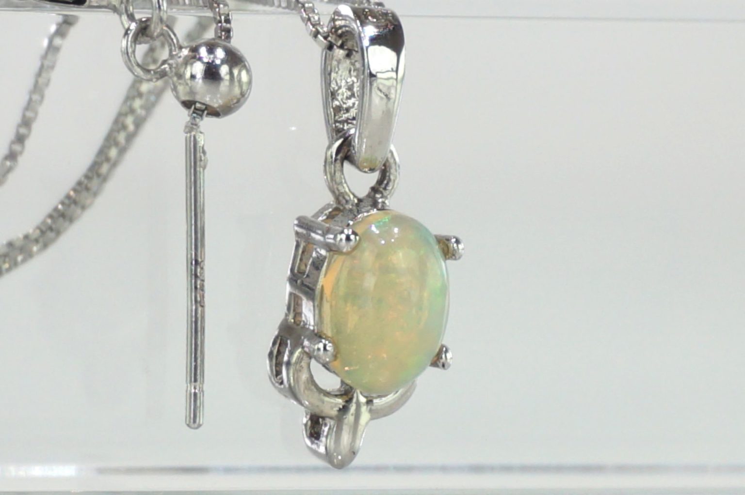 a-precious-opal-pendant02