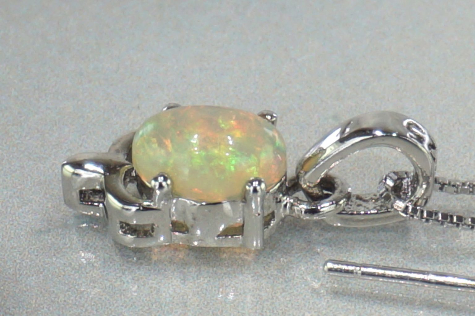 a-precious-opal-pendant02