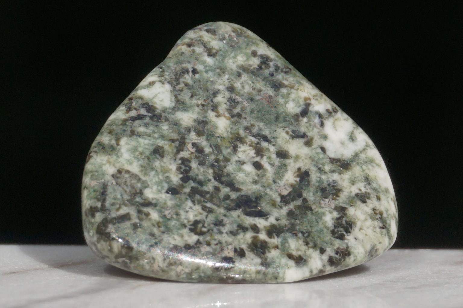 プレセリブルーストーン（ストーンヘンジの石）【希少】 - リアファル