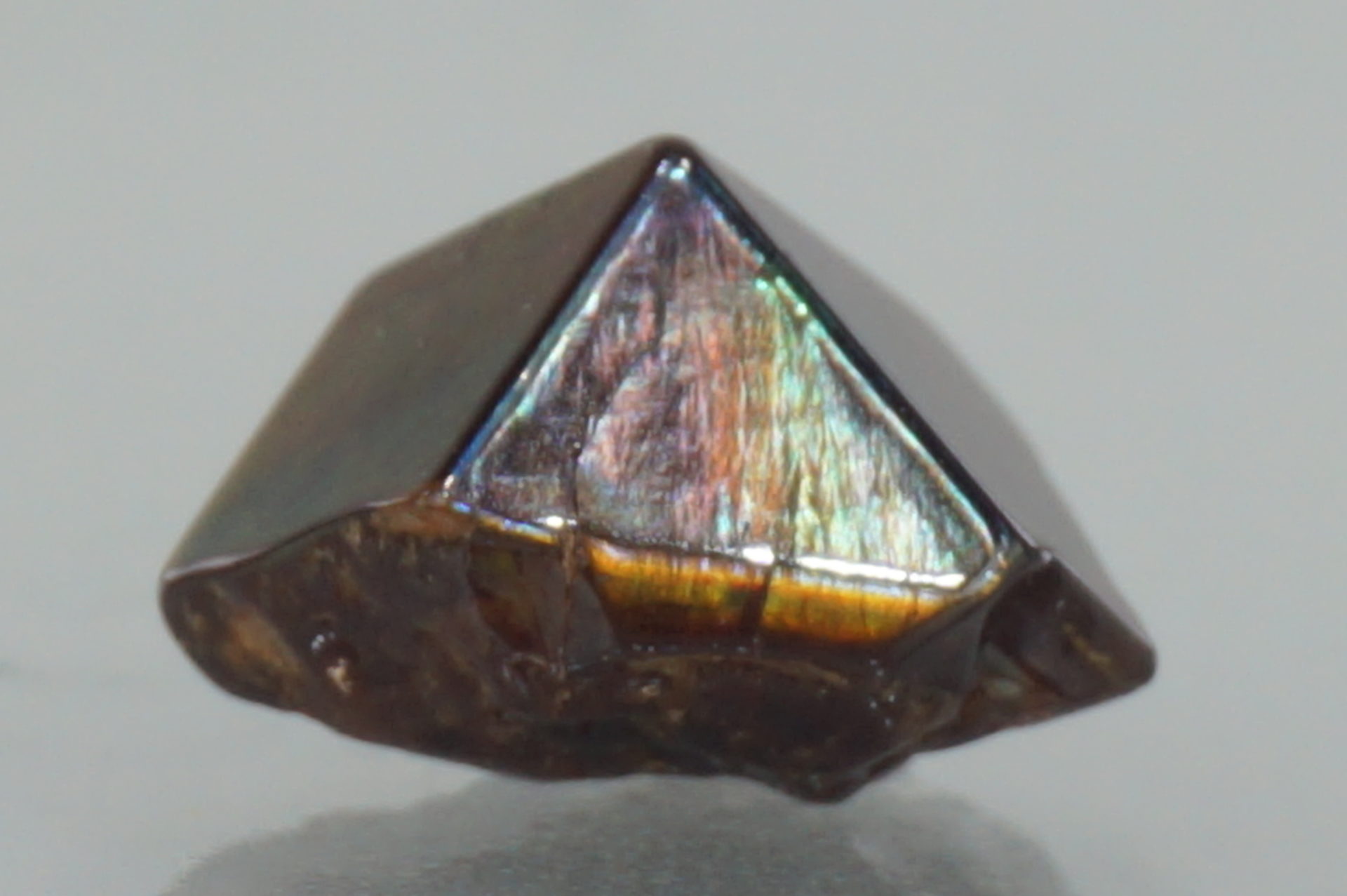 tenkawa-rainbow-garnet-p01