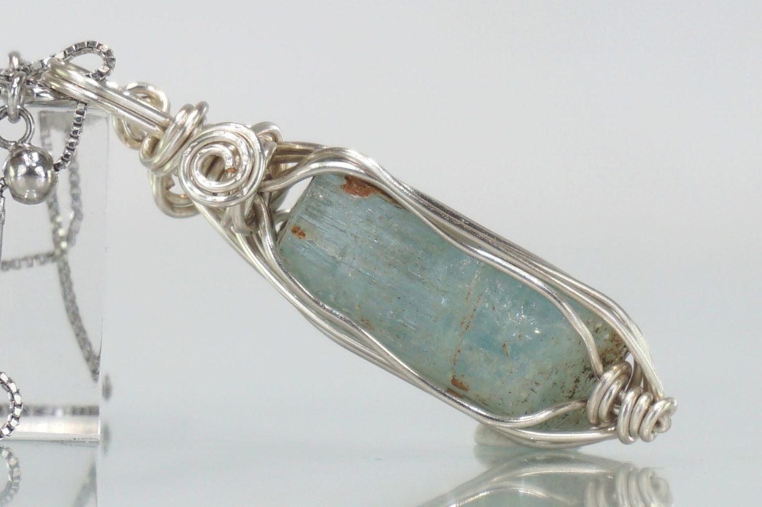 ural-aquamarine-wire01