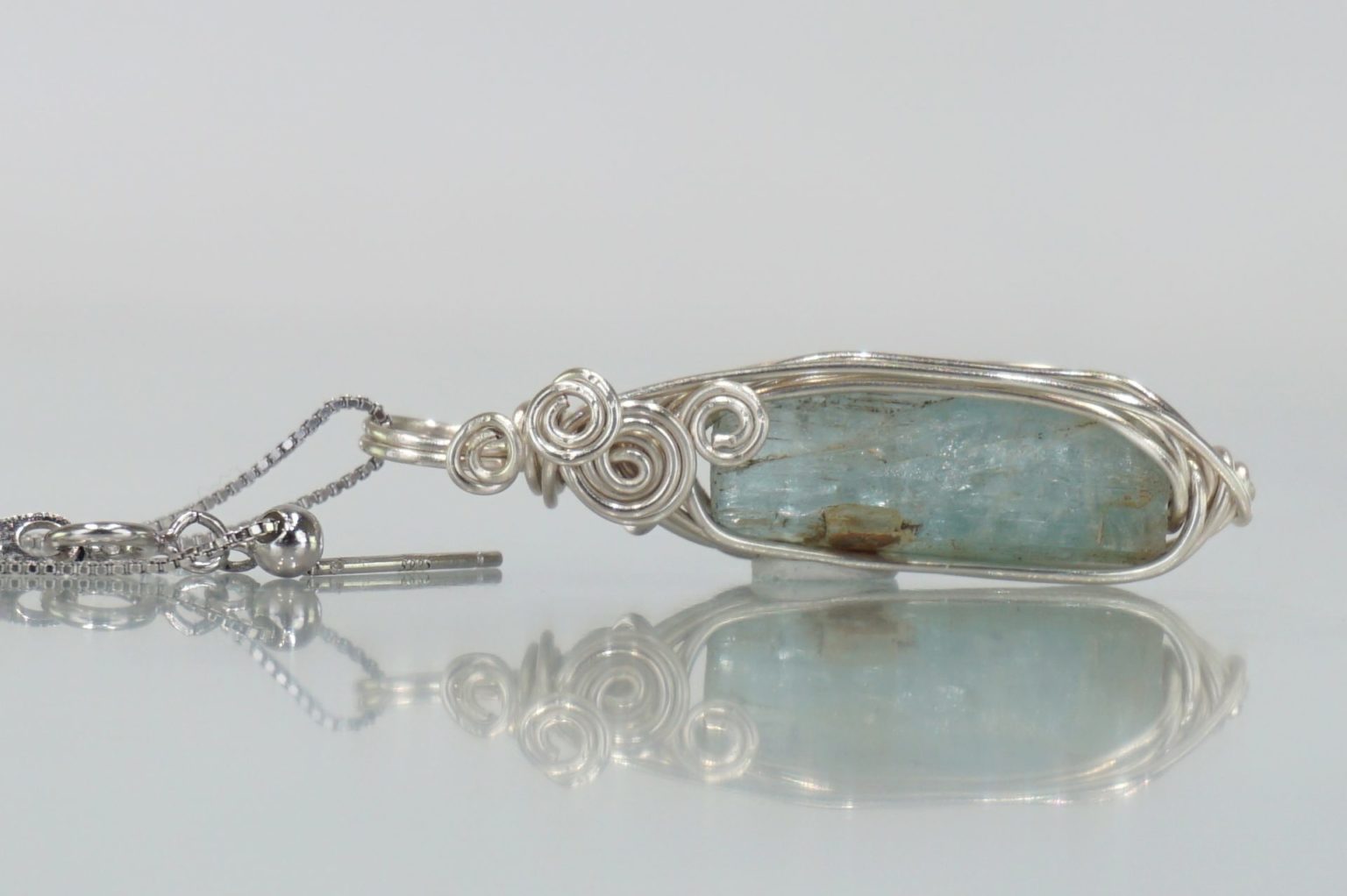 ural-aquamarine-wire01