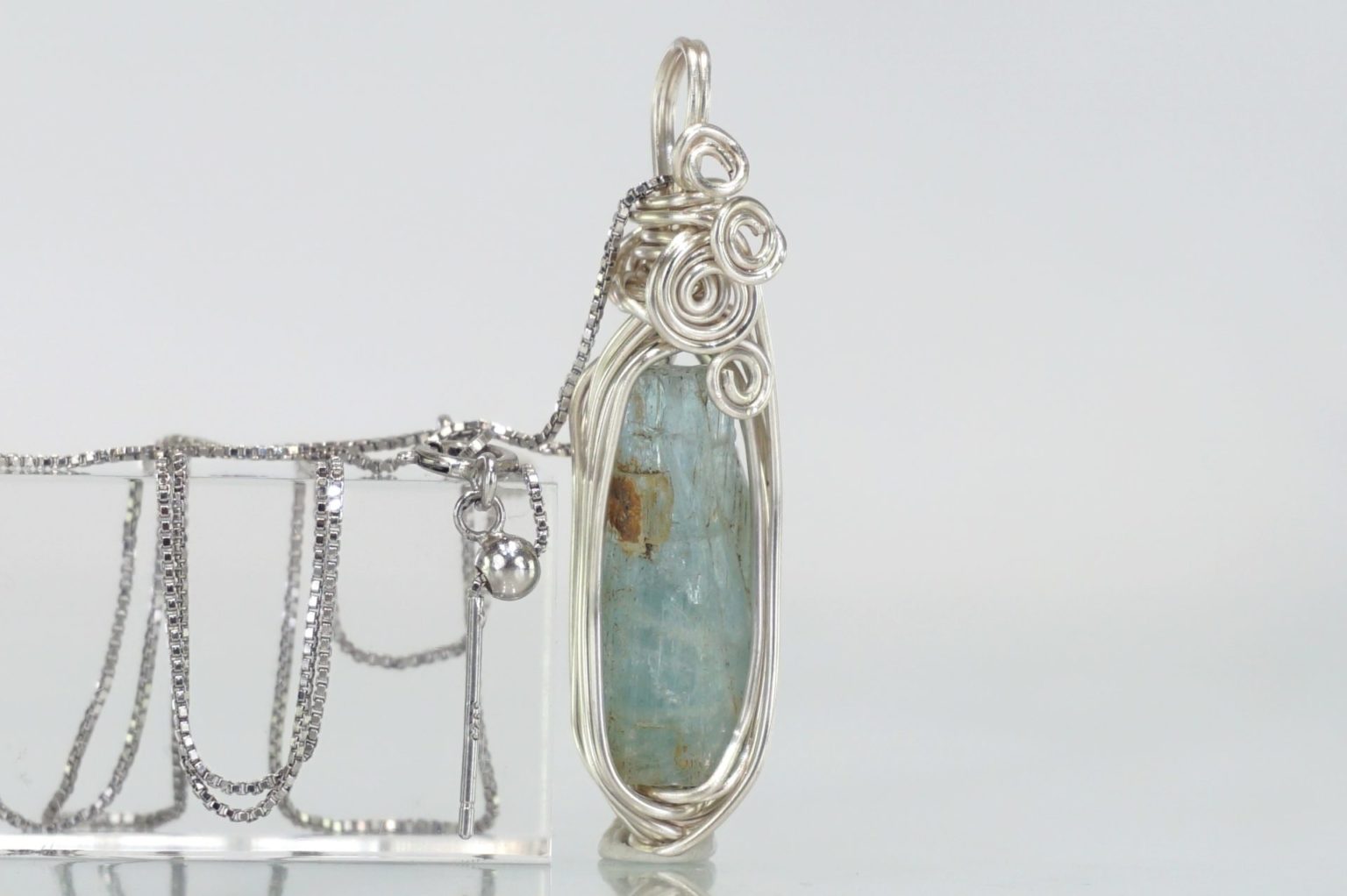 ural-aquamarine-wire01