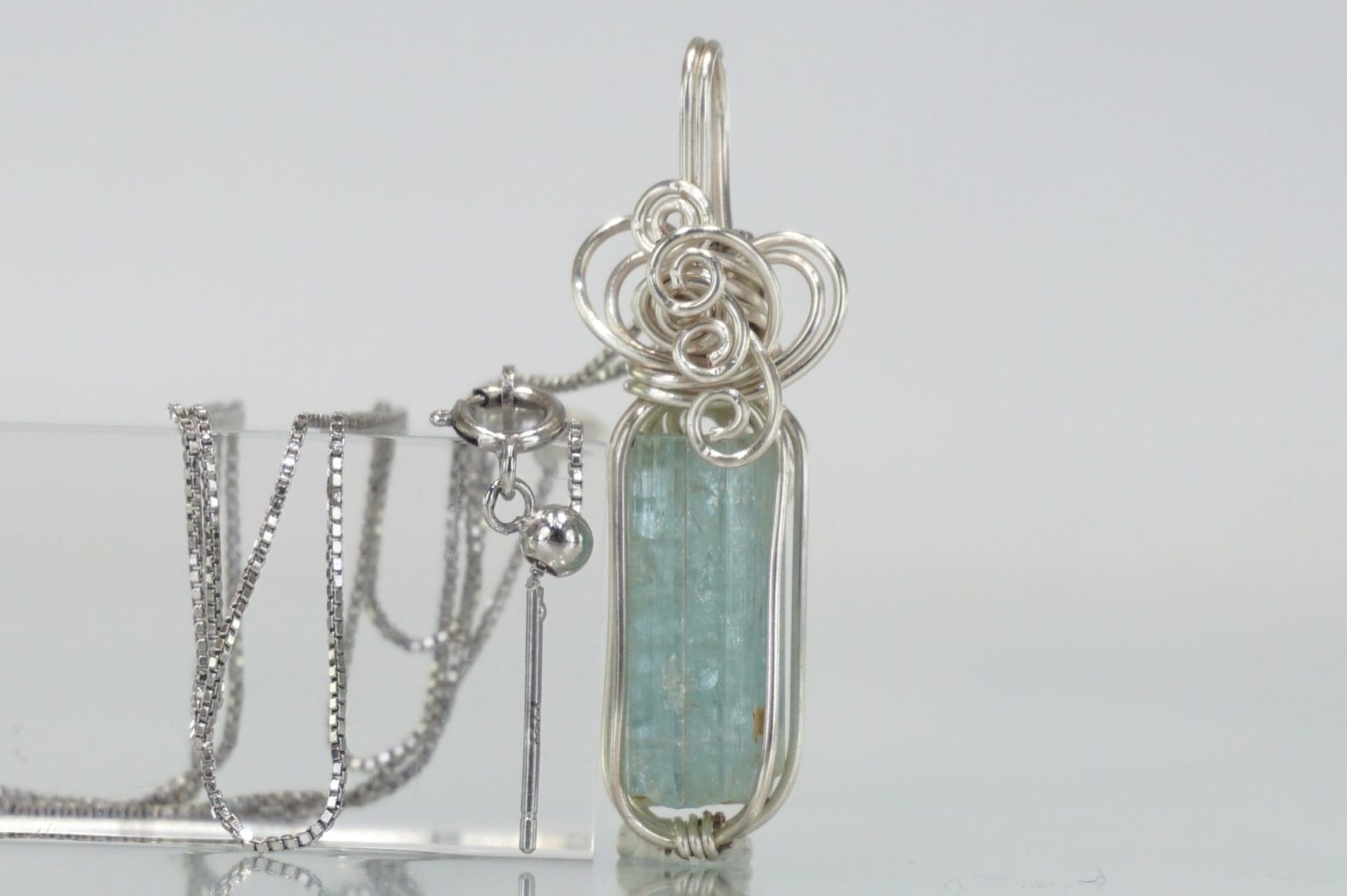 ural-aquamarine-wire02